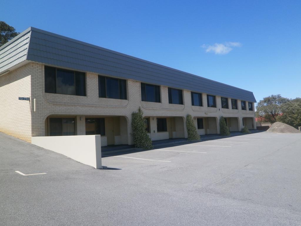Dog Rock Motel Albany Exterior foto